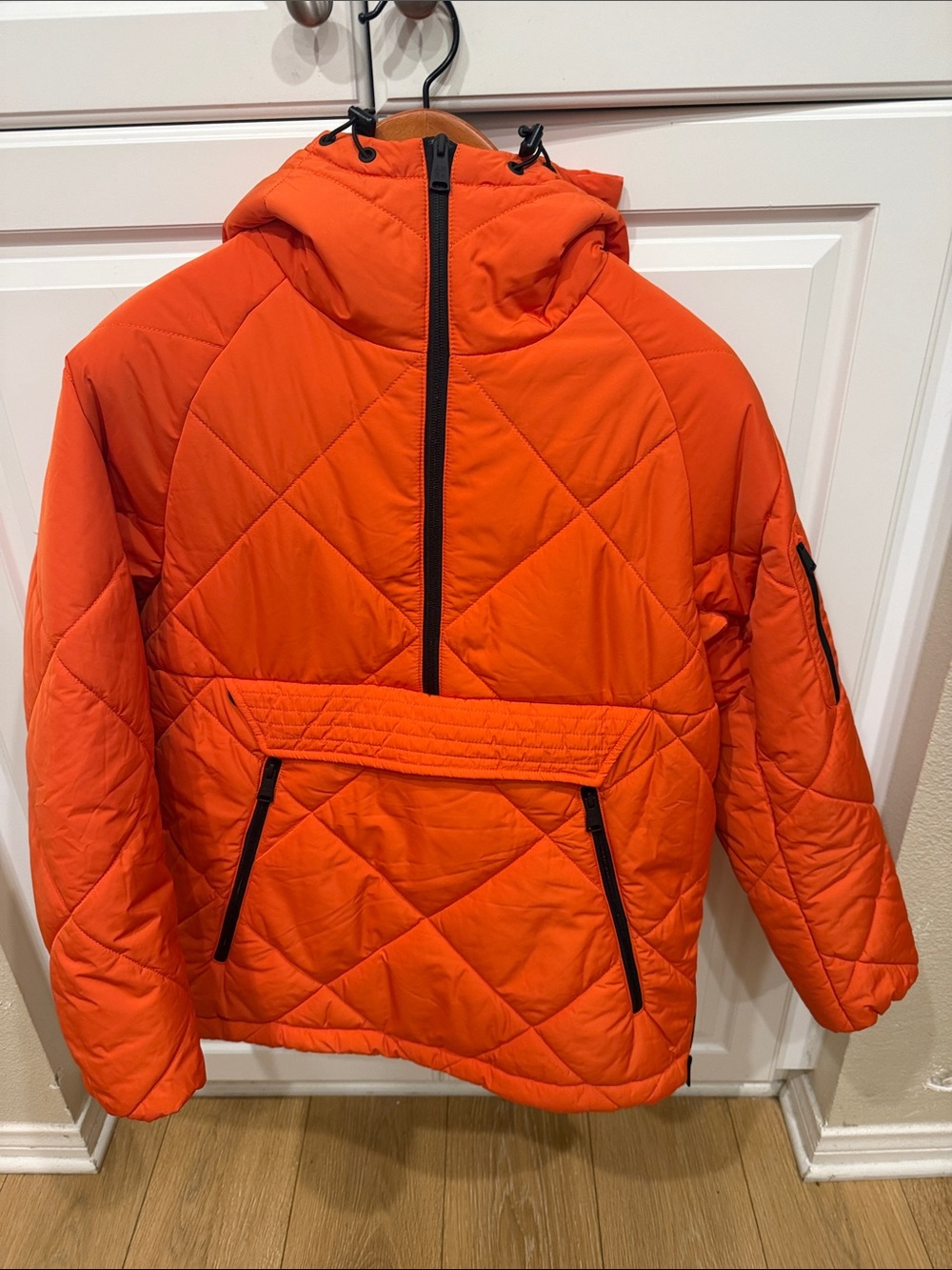 Alp N Rock Quilted Hooded Pullover Jacket in Bright Orange